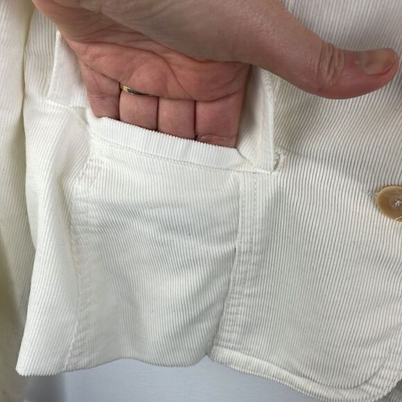 Vince Women’s size 6 Cream Corduroy Blazer Fully Lined Button Closure w pockets - Picture 4 of 8